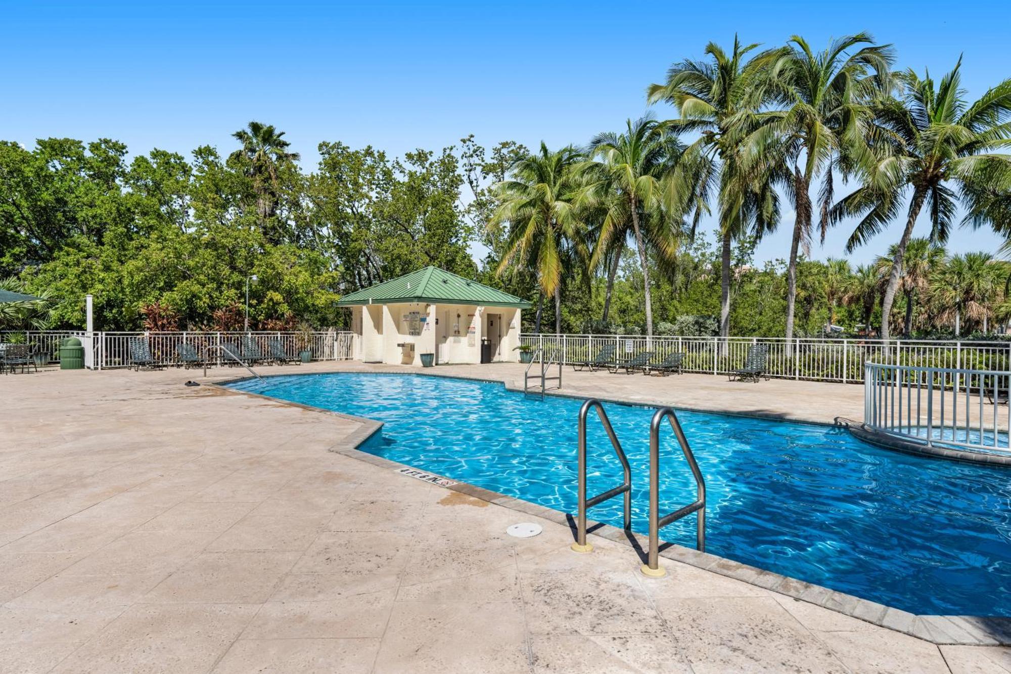 Sunrise Suites Paradise Escape #407 Key West Chambre photo
